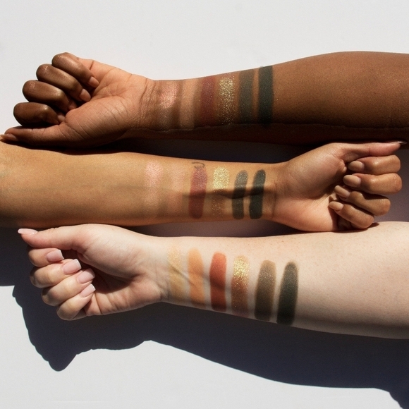 Colourpop Head Rush Super Shock Shadow - Picture 2 of 4